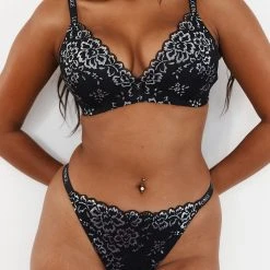 Lounge Underwear Bestsellers Sustainable Lace Magic Bra (Set) - Black 13 Lounge Underwear Bestsellers Sustainable Lace Magic Bra (Set) - Black