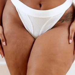 Lounge Underwear Bare Thong - White String Und Slip