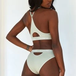 Lounge Underwear Seamless Bra (Set) - Olive 19 Lounge Underwear Seamless Bra (Set) - Olive