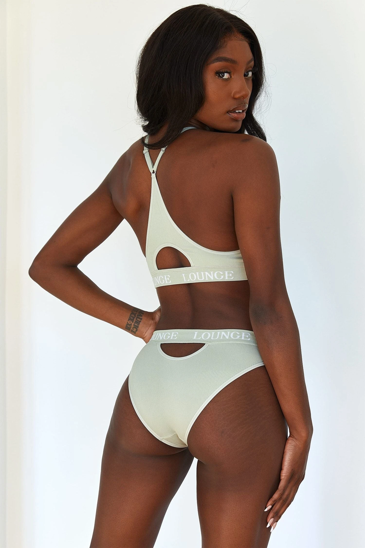 Lounge Underwear Seamless Bra (Set) - Olive 8 Lounge Underwear Seamless Bra (Set) - Olive