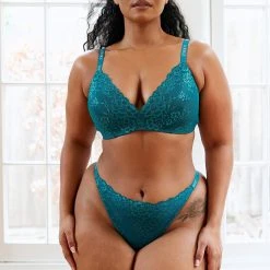 Lounge Underwear Sustainable Lace Magic Bra (Set) - Turquoise Bestsellers 15 Lounge Underwear Sustainable Lace Magic Bra (Set) - Turquoise Bestsellers
