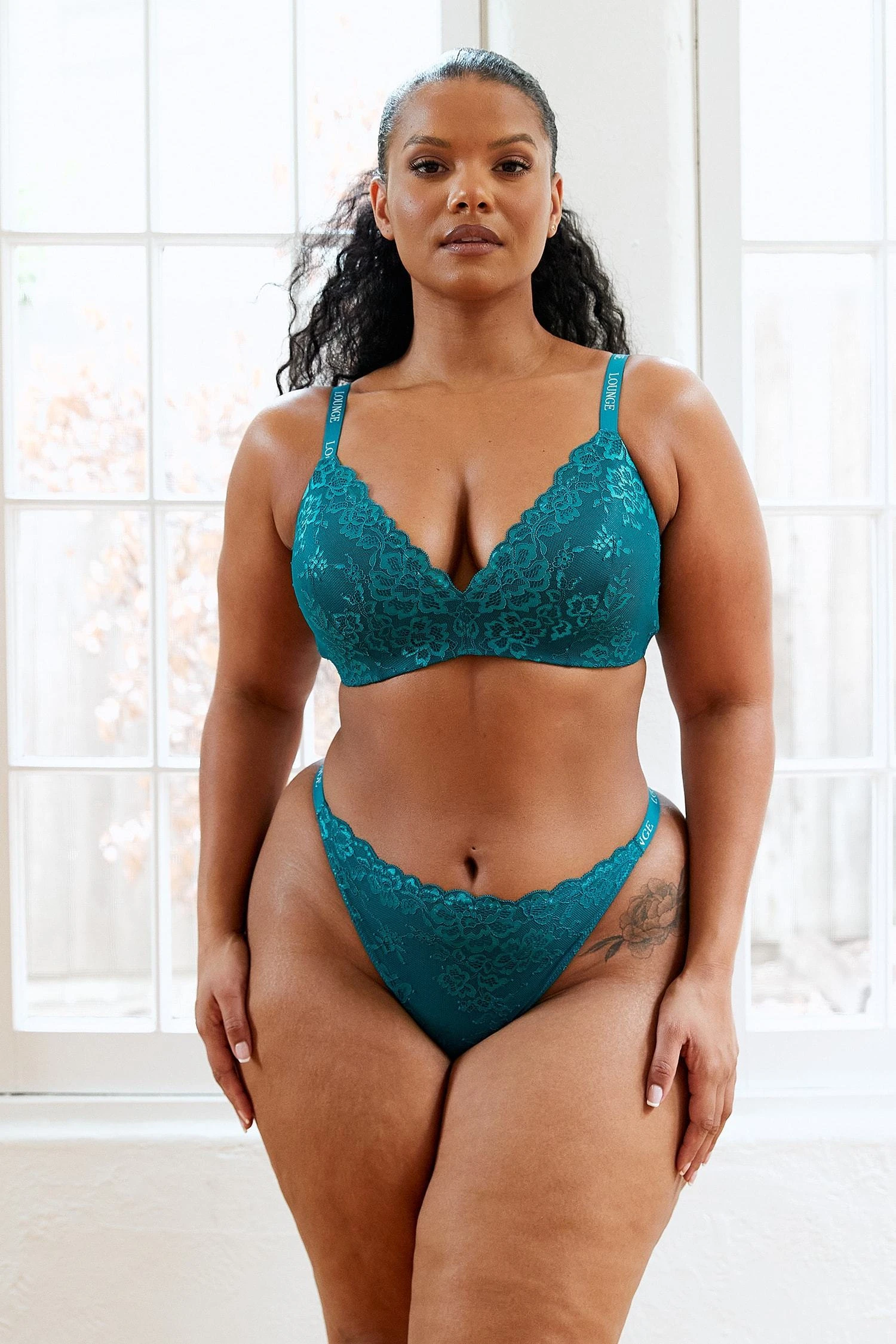 Lounge Underwear Sustainable Lace Magic Bra (Set) - Turquoise Bestsellers 7 Lounge Underwear Sustainable Lace Magic Bra (Set) - Turquoise Bestsellers
