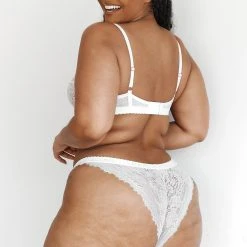 Lounge Underwear Neuheiten Desire Balcony Bra (Set) - White