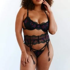 Lounge Underwear Bella Intimates Bra (Set) - Black 18 Lounge Underwear Bella Intimates Bra (Set) - Black