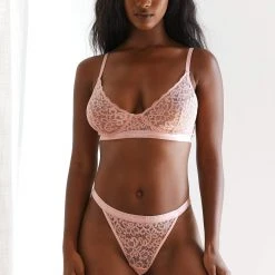 Lounge Underwear Outlet Outlet Balcony Bra (Set) - Pink