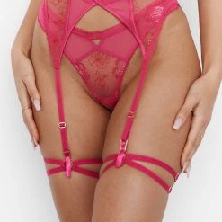 Lounge Underwear Whitney Intimates Thong & Suspender Belt (Set) - Hot Pink Alle Einkaufen