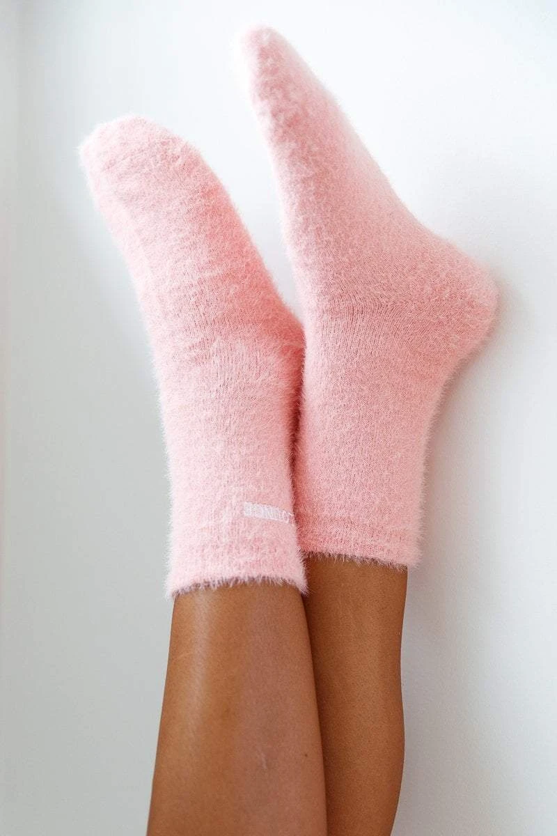 Lounge Underwear Outlet Embroidered Lounge Toastie Socks - Pink Outlet 4 Lounge Underwear Outlet Embroidered Lounge Toastie Socks - Pink Outlet