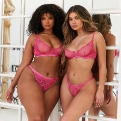 Lounge Underwear Sustainable Royal Balcony Bra (Set) - Hot Pink Bügel-BH Sets 11 Lounge Underwear Sustainable Royal Balcony Bra (Set) - Hot Pink Bügel-BH Sets